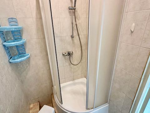 комерційна за адресою Петра Ніщинського вул., 6
