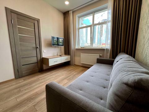 квартира за адресою Академіка Філатова вул., 2/1