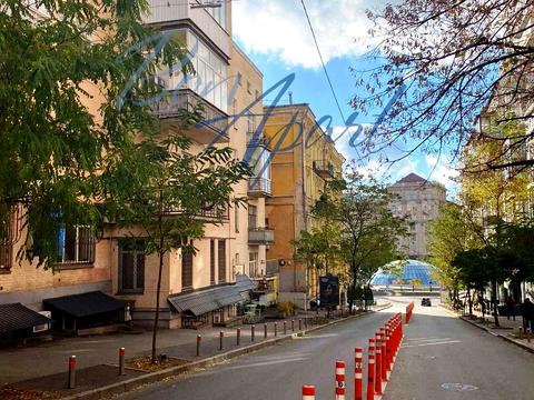 квартира за адресою Київ, Костельна вул., 6