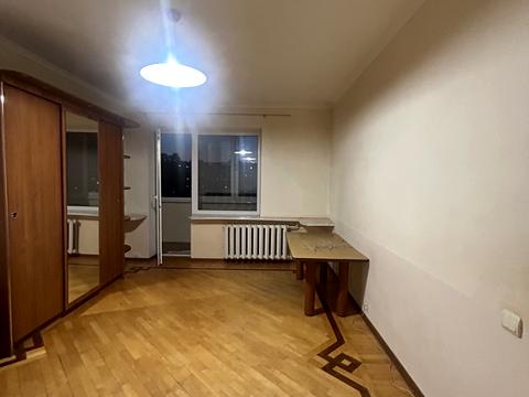 квартира за адресою Приозерна вул., 8-Б