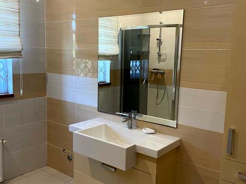 будинок за адресою Віктора Швеця вул. (Шляхова)