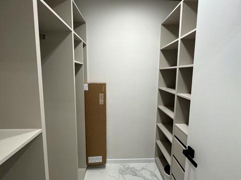 квартира по адресу Крайковского ул., 1