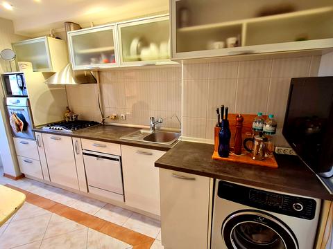 квартира за адресою Академіка Корольова вул., 81