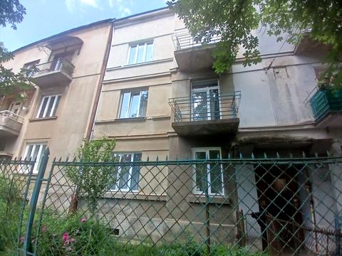 квартира за адресою Євгена Коновальця вул. (), 62