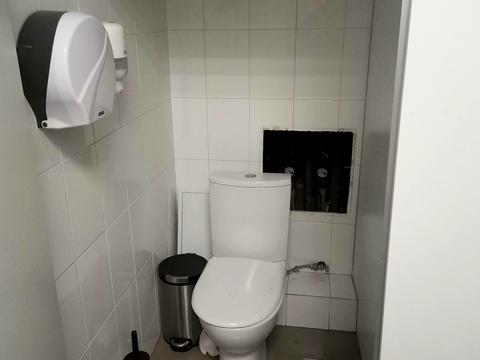 комерційна за адресою Кловський узвіз (Кловський), 7