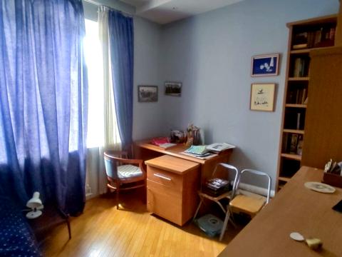 квартира за адресою Довженка вул., 8