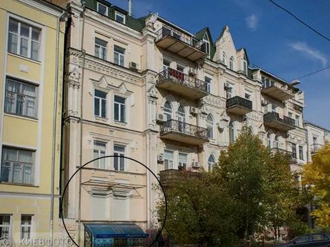 коммерческая по адресу Ивана Франко ул., 42