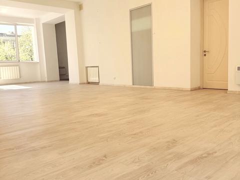 коммерческая по адресу Французский бульв., 35