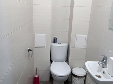 комерційна за адресою Урлівська вул., 21