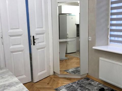 квартира за адресою Степана Бандери вул. (), 60