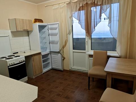 квартира за адресою Ревуцького вул., 54