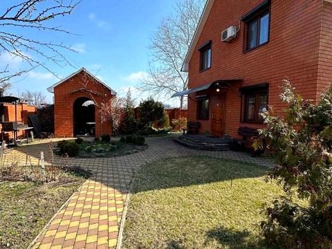 будинок за адресою Івушка