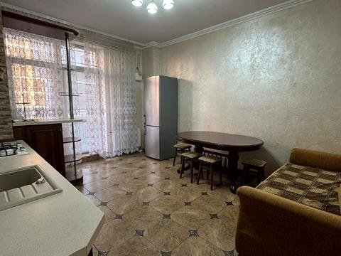квартира за адресою Героїв Майдану вул. (Червоноармійська), 43-В