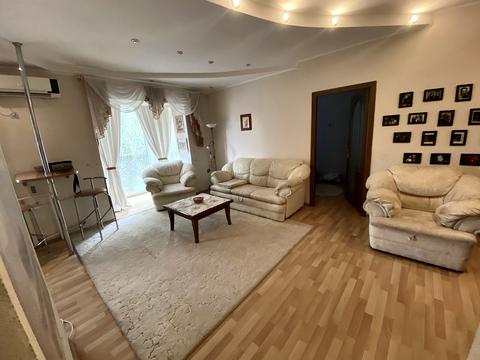 квартира за адресою Джохара Дудаєва вул. (Єсеніна), 9