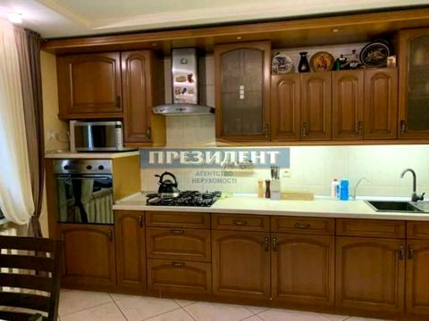 квартира за адресою Добровольців вул. (Маршала Говорова), 5