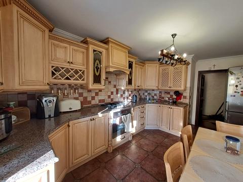 квартира по адресу Степана Бандеры просп., 70