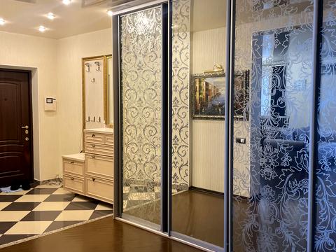 квартира за адресою Анни Ахматової вул., 35