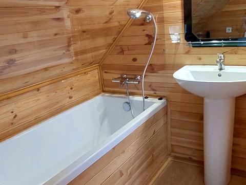 будинок за адресою Центральна, 16