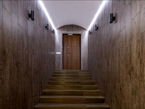 коммерческая по адресу Зоопарковая ул., 8