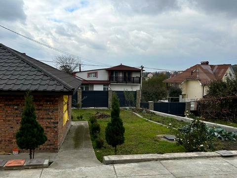 квартира за адресою Світанкова вул., 14