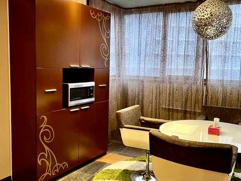 квартира за адресою Раїси Окіпної вул., 10-Б