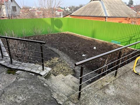 будинок за адресою Пров.Героїв Крут