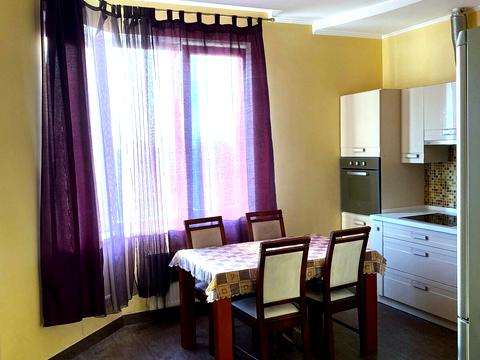 квартира за адресою Середньофонтанська вул., 19-А