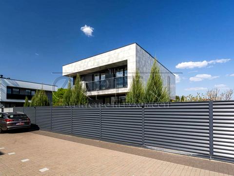 будинок за адресою Підбірна вул., 60