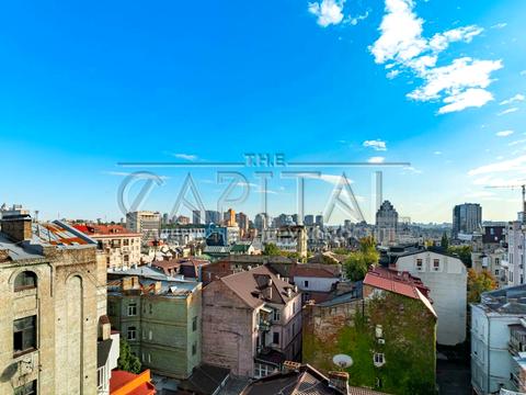 коммерческая по адресу Антоновича ул. (Горького), 7