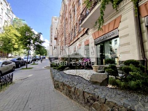 коммерческая по адресу Архитектора Городецкого ул., 2/1