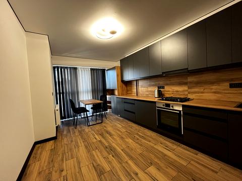 квартира по адресу Черновола ул., 155