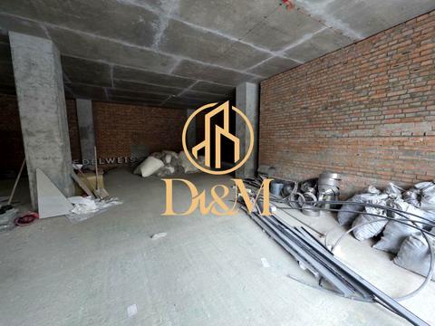 комерційна за адресою Звіринецька вул., 72