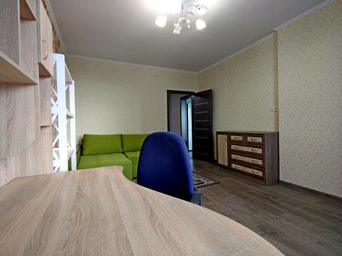 квартира по адресу Ревуцкого ул., 7-В