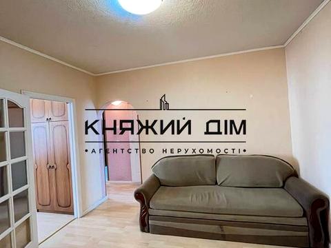 квартира по адресу Драгоманова ул., 23-А