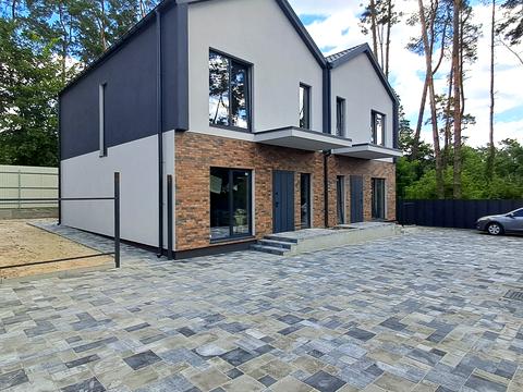 будинок за адресою Сім'ї Красовських, 16к