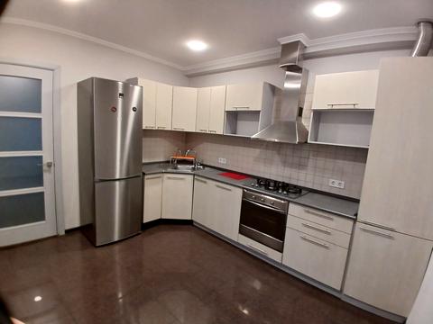 квартира за адресою Шота Руставелі вул., 27