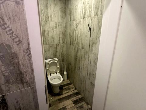 комерційна за адресою Богдана Хмельницького вул., 57