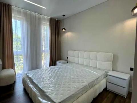 квартира за адресою Собранецька вул., 106