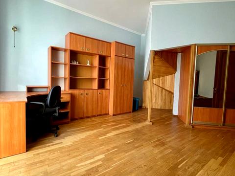квартира за адресою Ганни Барвінок вул., 1