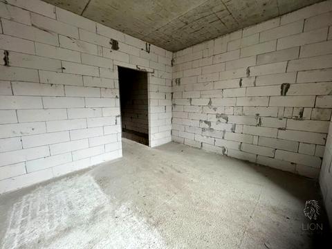 будинок за адресою Лютнева вул.