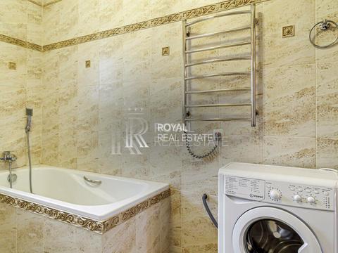 будинок за адресою 1-ша Продольна вул., 1