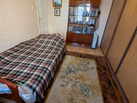 квартира за адресою Дмитра Чижевського вул. (Петра Чаадаєва), 2-А