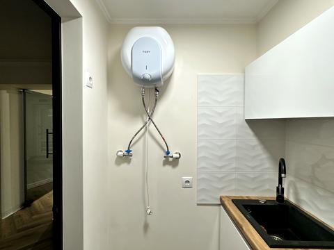 комерційна за адресою Соняшникова, 20а