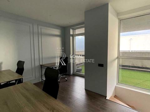 комерційна за адресою Осокорська вул., 2а