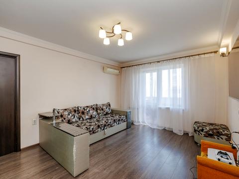 квартира за адресою Автозаводська вул., 25
