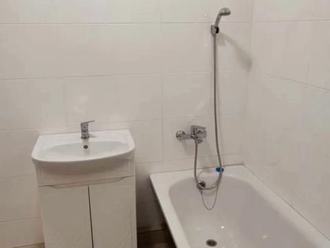 квартира за адресою Богдана-Ігора Антонича вул., 5