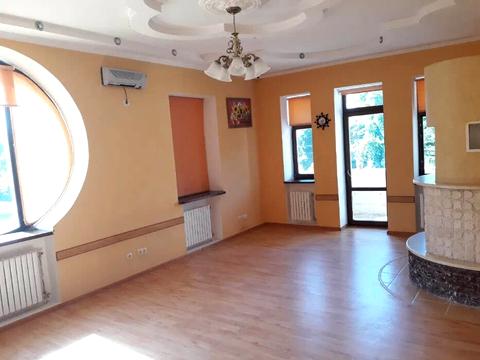 дом по адресу Центральна