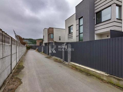 дом по адресу Петра Янчука ул., 2