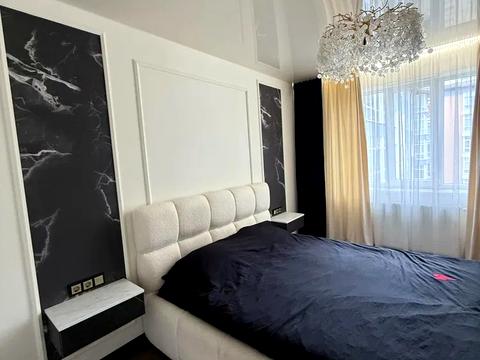 квартира за адресою Андрія Мельника вул., 10