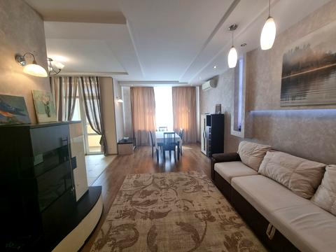 квартира по адресу Андрея Верхогляда ул. (Михайла Драгомирова), 16